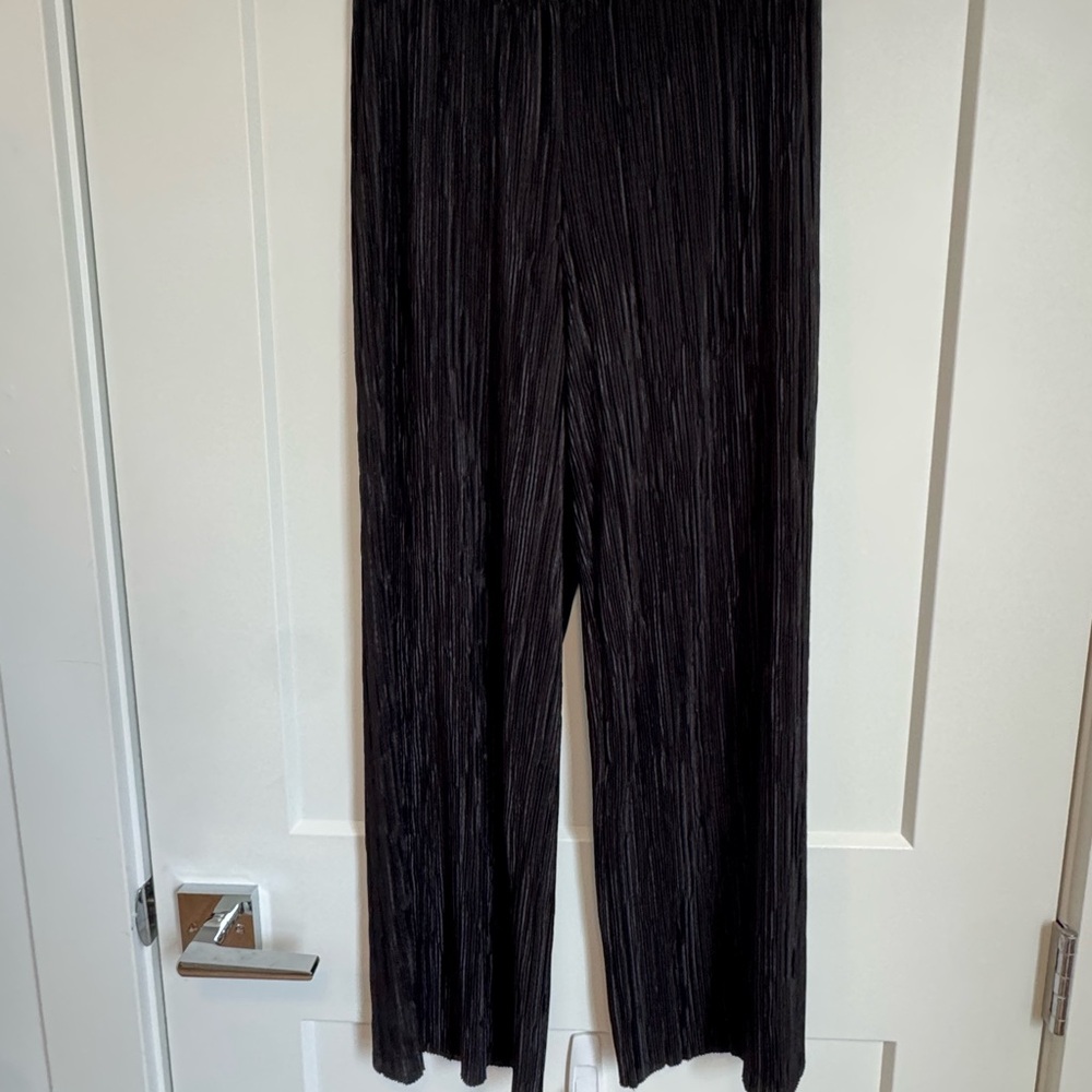 Alice + Olivia Black Wide Leg Pants